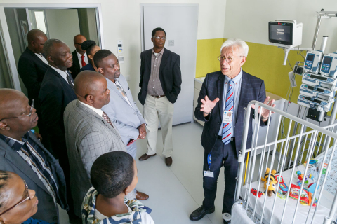 Wizyta Delegacji z Botswany w Klinice Kardiochirurgii i Chirurgii Ogólnej Dzieci UCK WUM